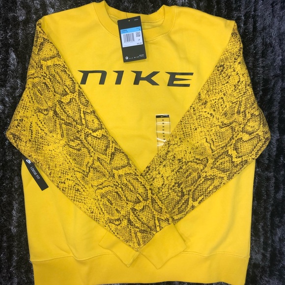 Nike Sweaters - Nike NSW Women's Python Trend Fleece Crewneck